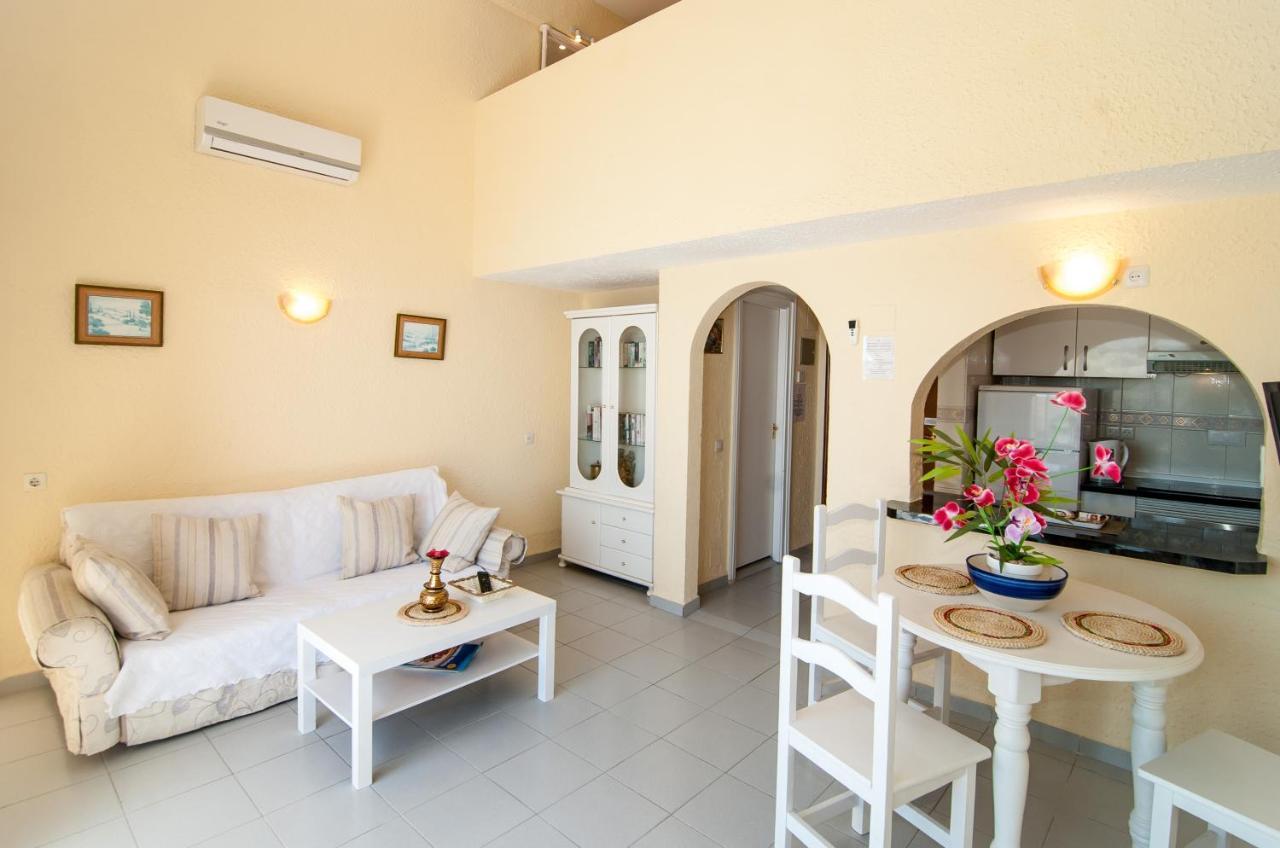 Skol 911A 1 Bedroom Duplex With Sea Views Marbella Exterior foto